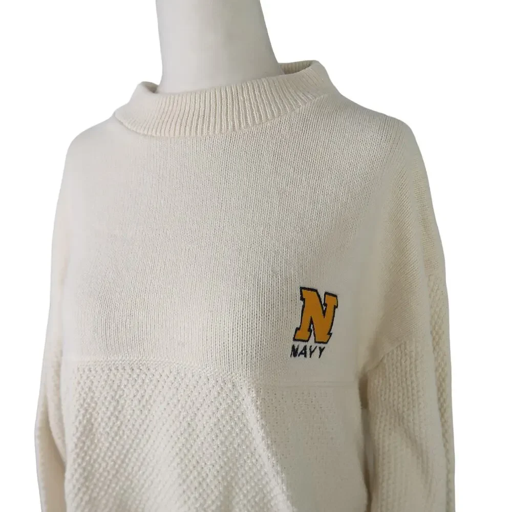 Vintage 80s Carnet Knitwear cream textured cotton knit Navy sweater Mens M